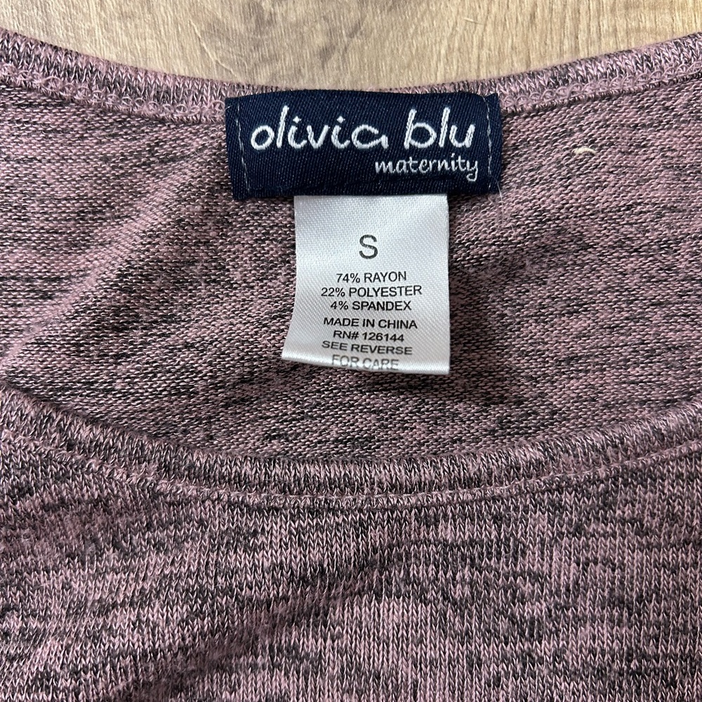 Colorblock Long Sleeve Maternity Top - Picture 2 of 4